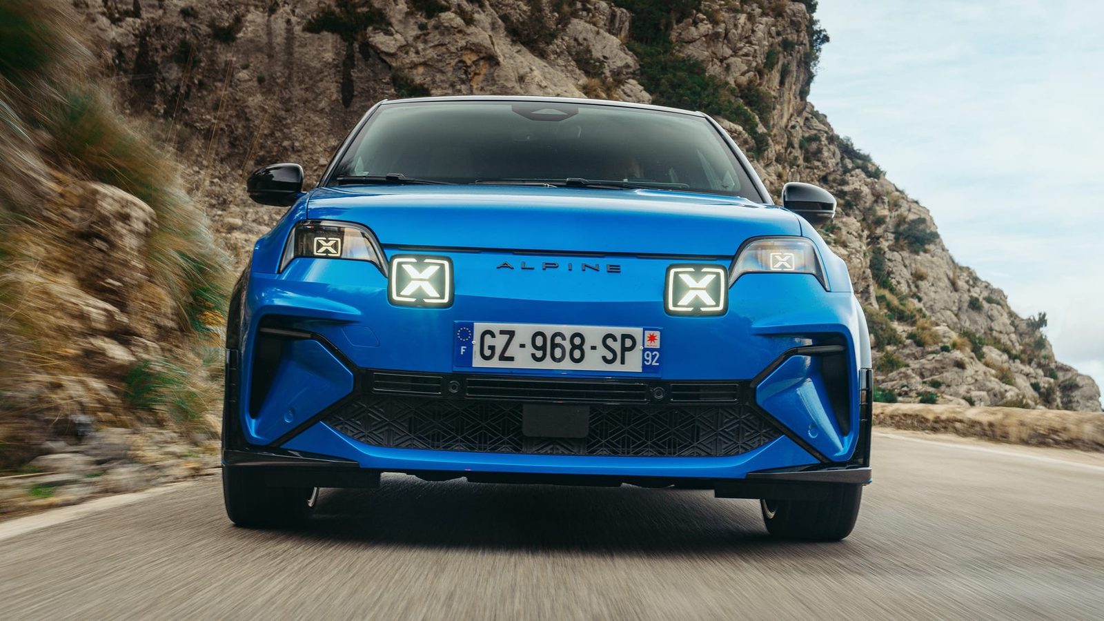 Alpine A290 2024 — экстерьер, вид сзади 3/4, рынок Global / EV Query only