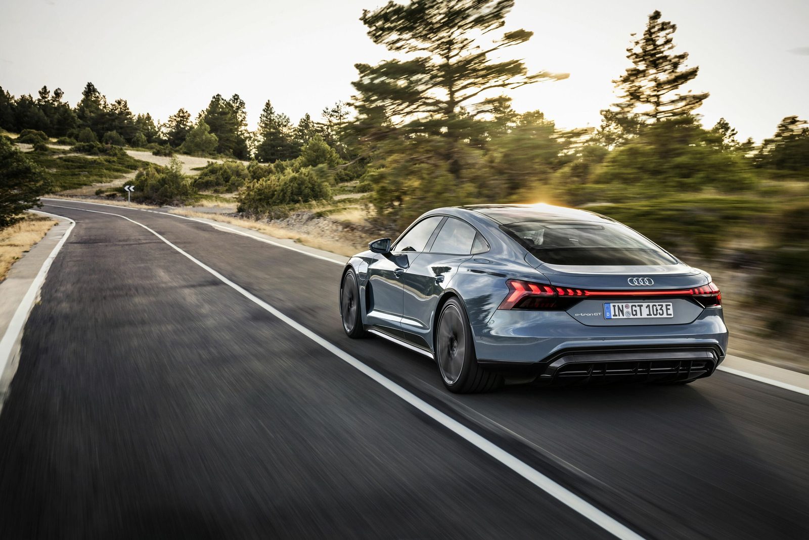 Audi e-tron GT Global 2021 - exterior, rear 3q dynamic, Global / EV Query only market