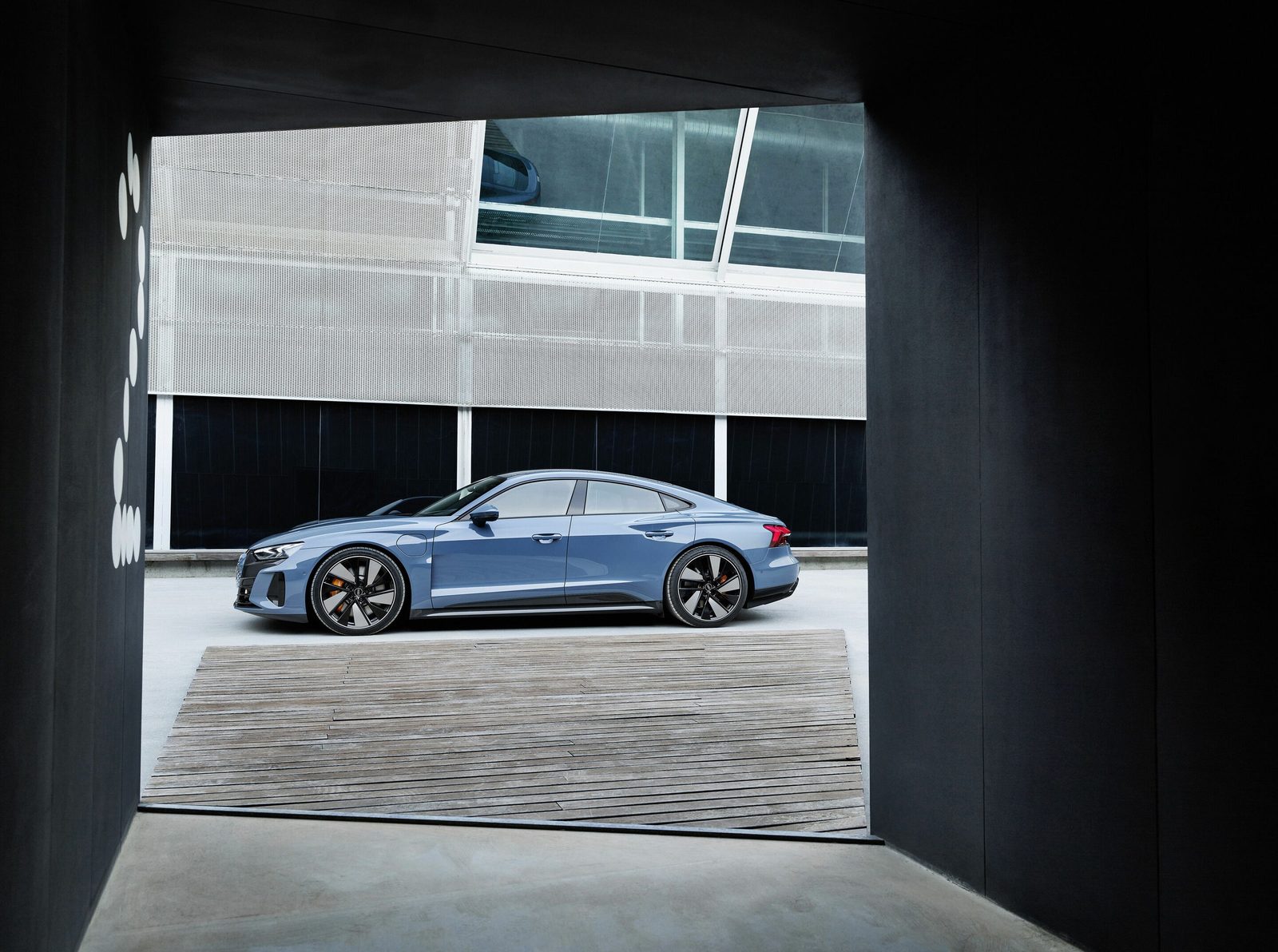 Audi e-tron GT Global 2021 - exterior, side view, Global / EV Query only market