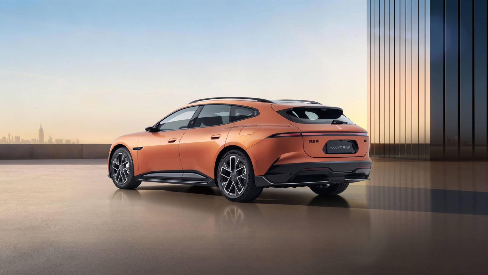 Avatr 06T EV / EREV 2026 - exterior, rear three-quarter view, China market