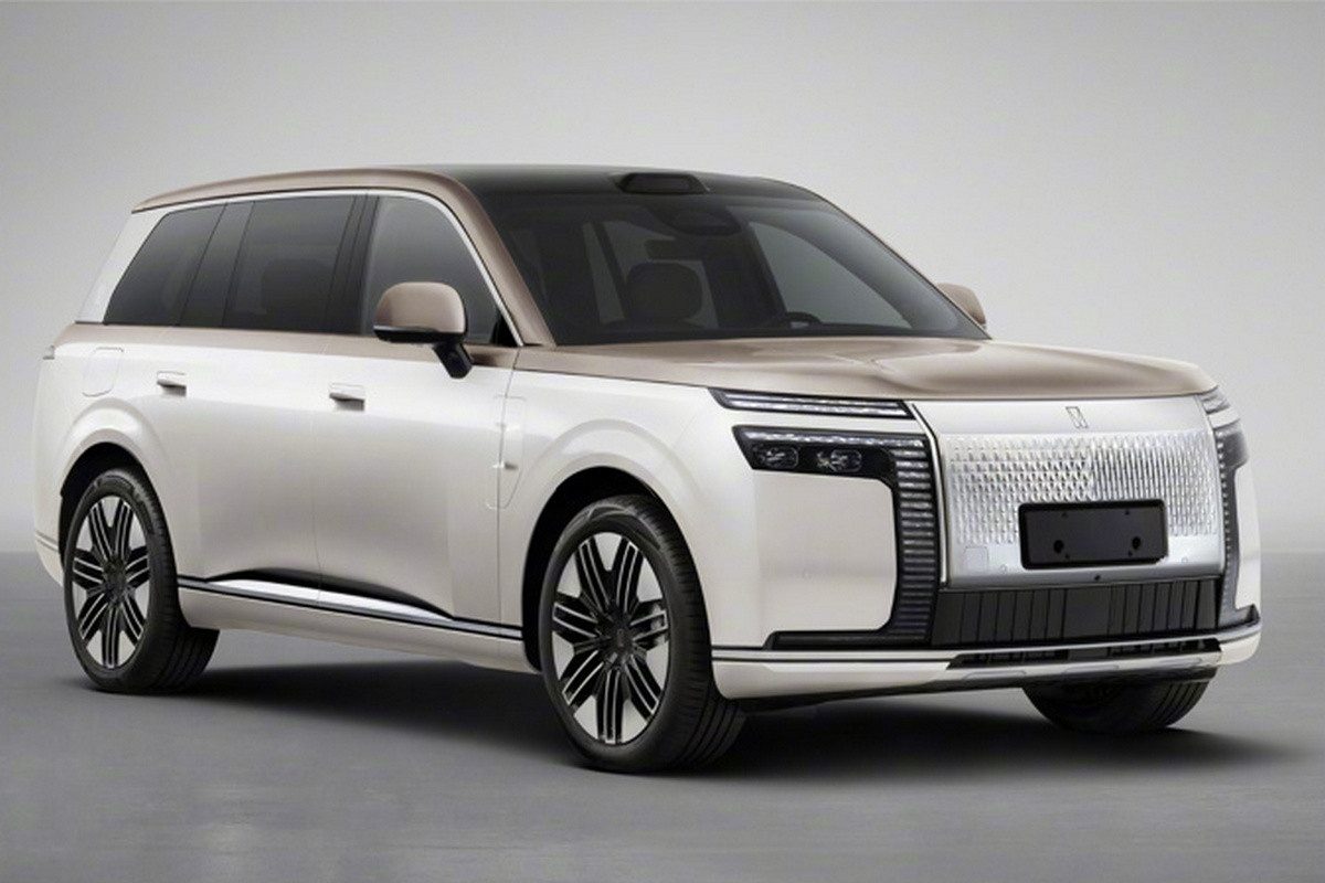 Avatr T09 PHEV 2026 - exterior, front three-quarter view, China 2026 MIIT filing / PHEV market
