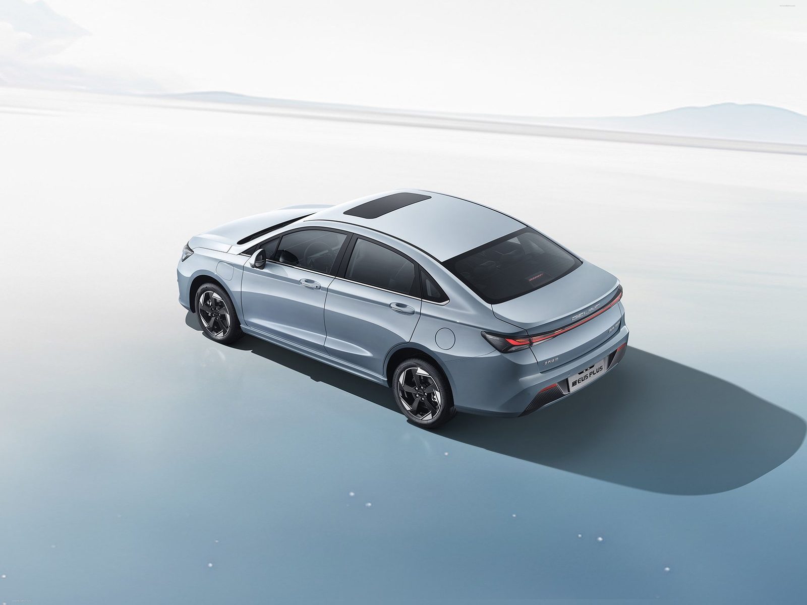 BAIC / Beijing EU5 Plus 2021 - exterior, top rear 3q, China / import market