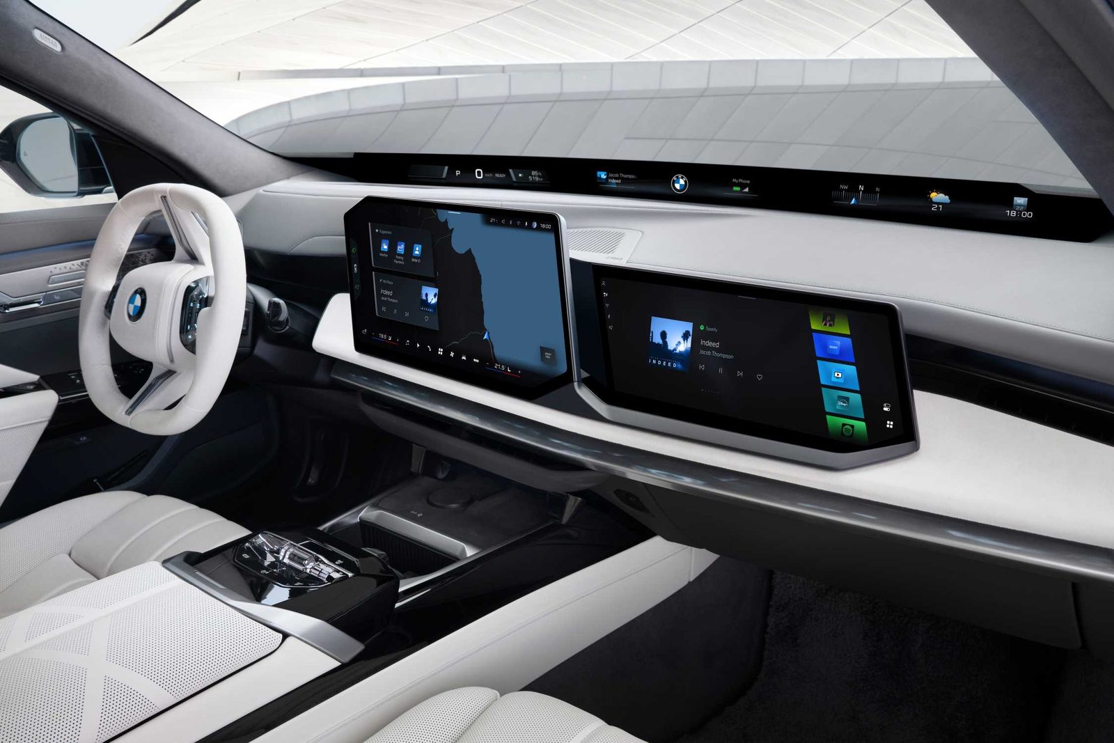 BMW 7 Series PHEV G70 LCI 2026 - interior, dashboard, EU G70 LCI cabin reference market