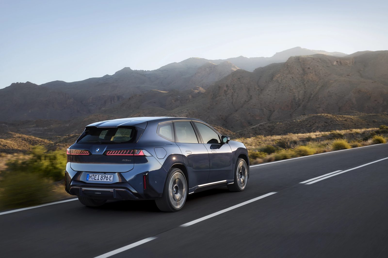 BMW iX3 Neue Klasse Global 2026 - exterior, rear three-quarter view, Europe NA5 50 xDrive market