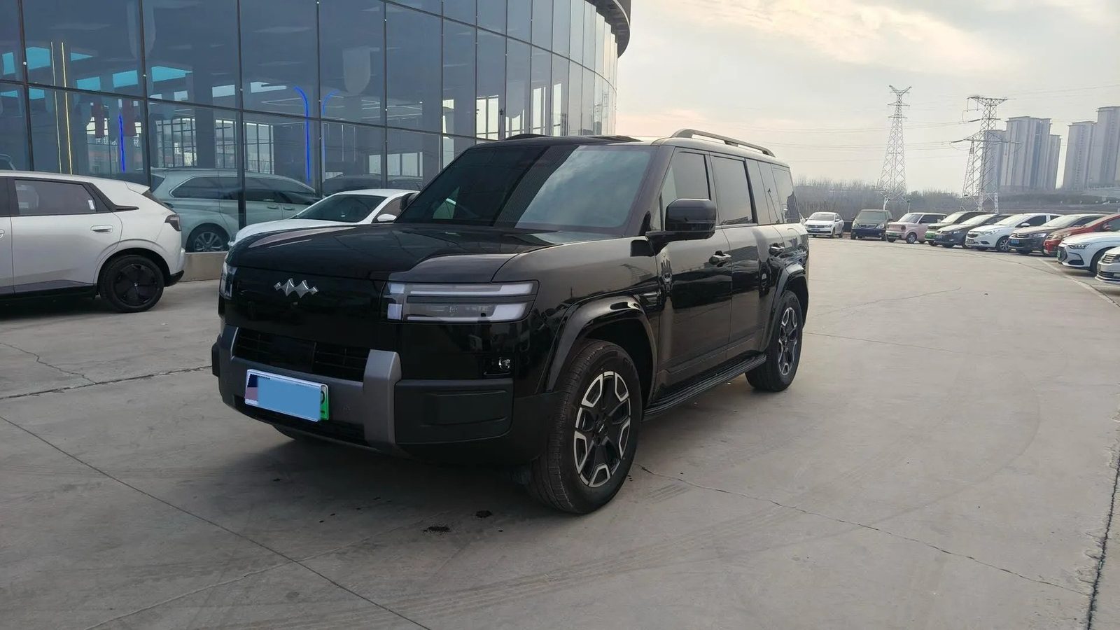 BYD FangChengBao Tai 7 PHEV 2025 - exterior, front three-quarter view
