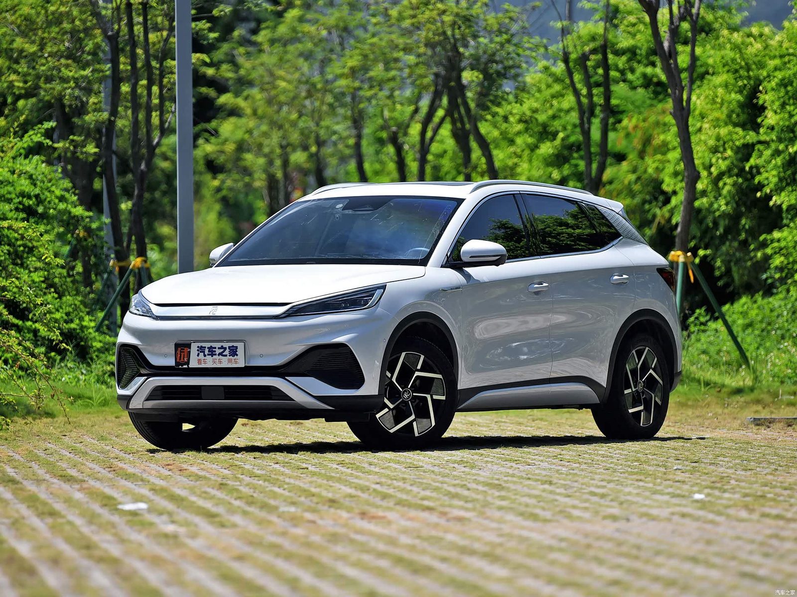 BYD Yuan Plus China First Generation Reference 2022 - exterior, gallery, China exact-trim generation reference market