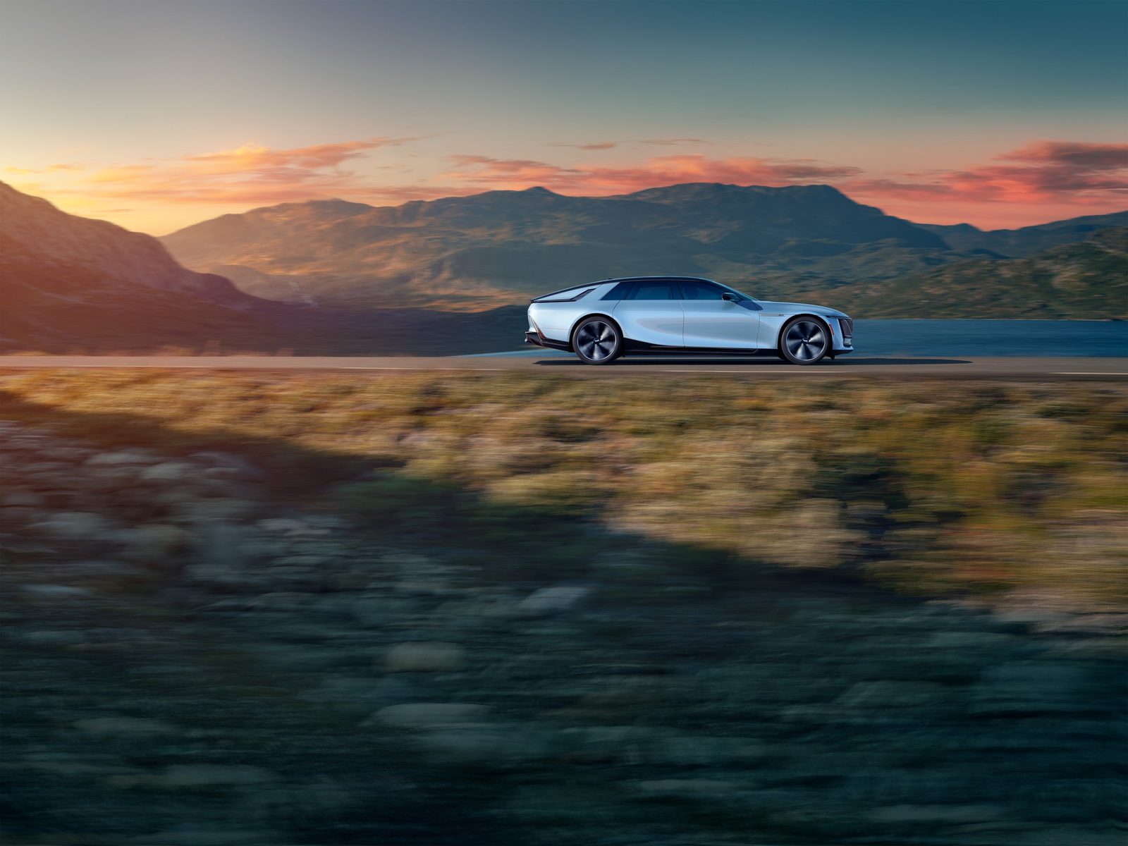 Cadillac CELESTIQ 2024 - exterior, side profile lifestyle, global market