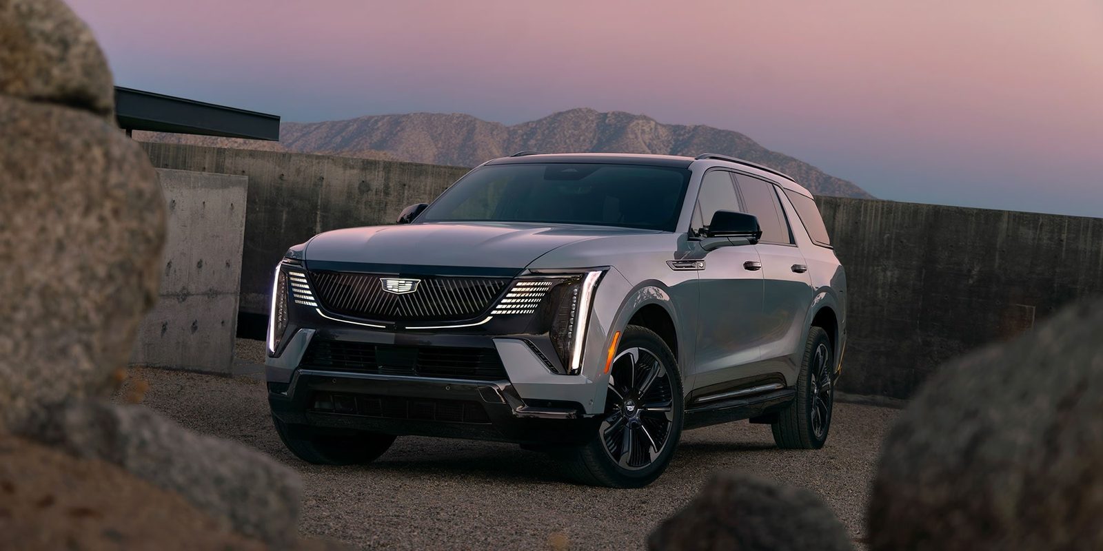 Cadillac ESCALADE IQ / IQL 2025 - exterior, front 3q iql, global market