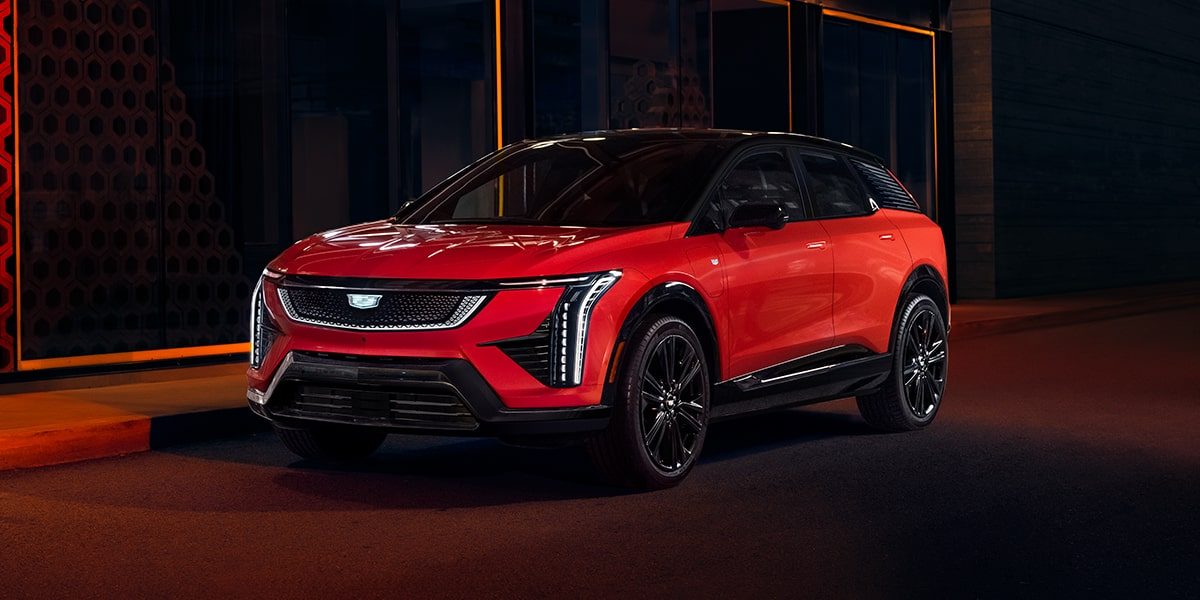 Cadillac OPTIQ 2025 - exterior, front three-quarter view, global market