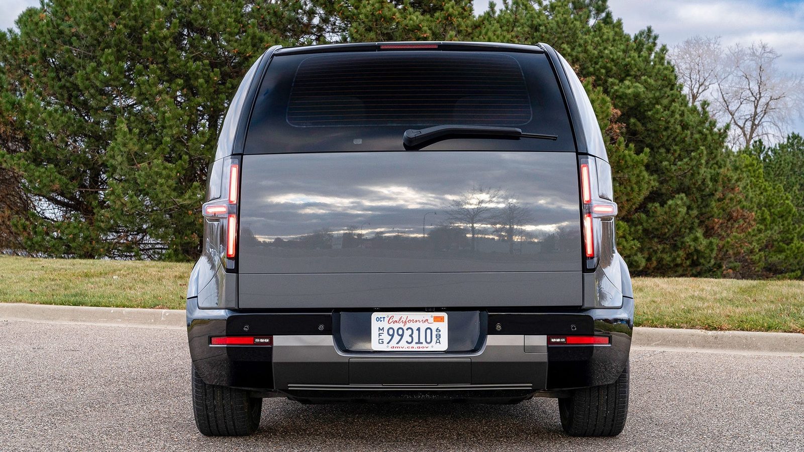 Canoo LDV 130 2024 - exterior, rear view, us_archive_reference market