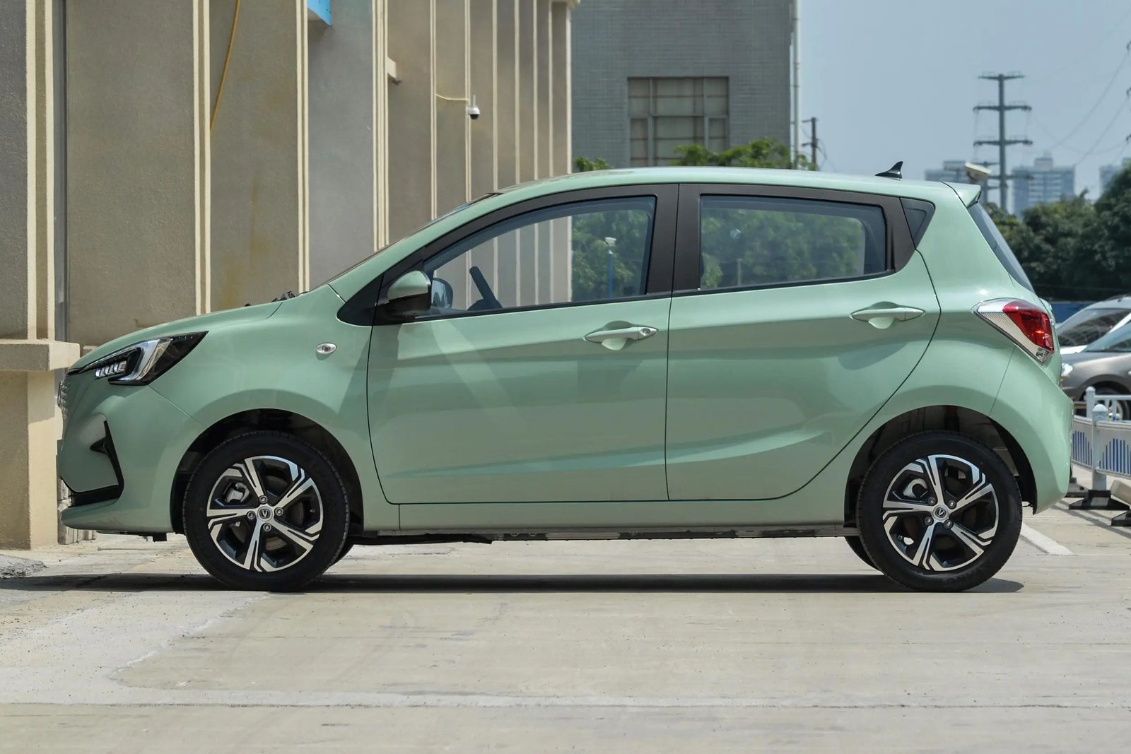 Changan Benben E-Star 2021 - exterior, side view