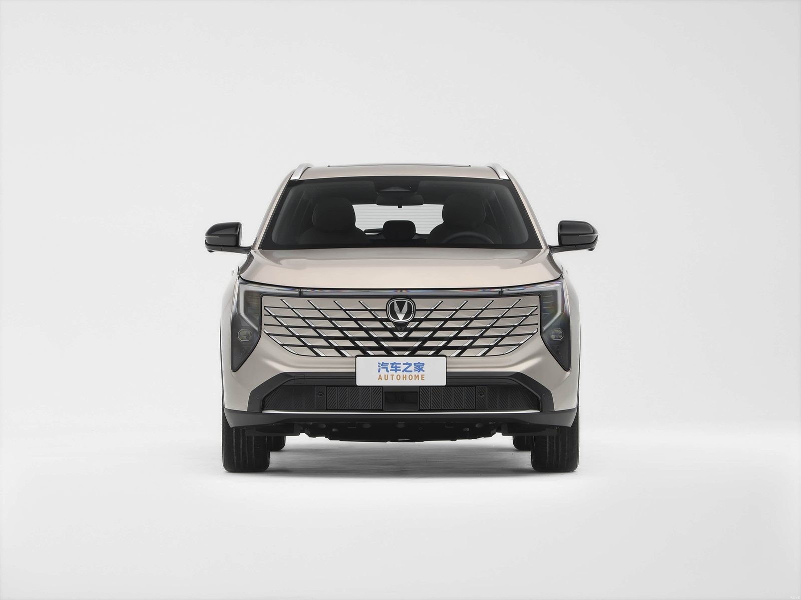 Changan CS55 Plus Blue Whale Super Hybrid 2026 - exterior, front view, China market