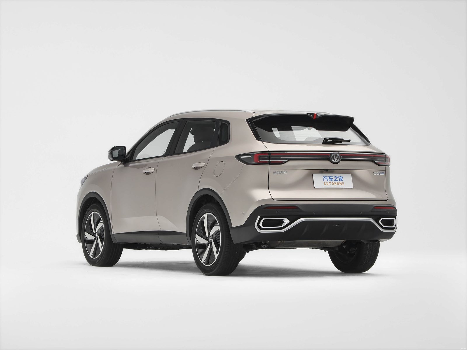 Changan CS55 Plus Blue Whale Super Hybrid 2026 - exterior, rear three quarter right, China market