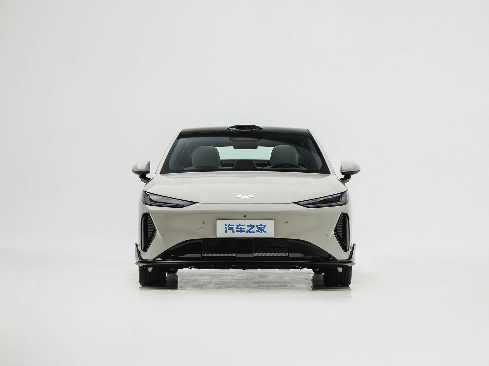 Chery Group Fulwin A9 BEV 2026 - exterior, front view, china market