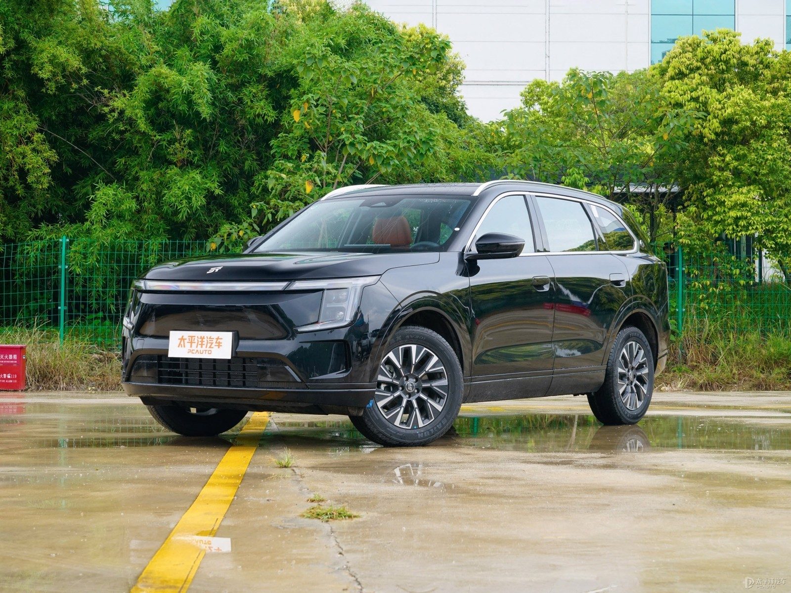 Chery Group Jetour Shanhai L7 PLUS PHEV - model photo