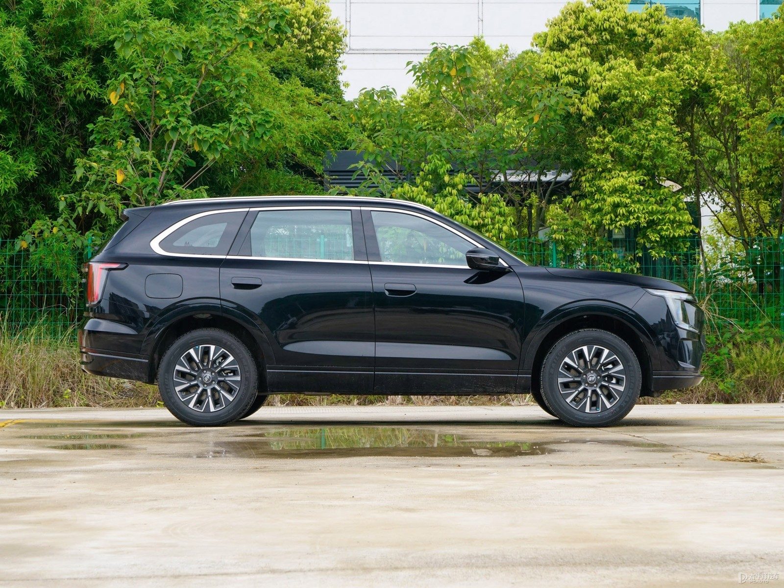Chery Group Jetour Shanhai L7 PLUS PHEV 2027 - exterior, rear view, China market