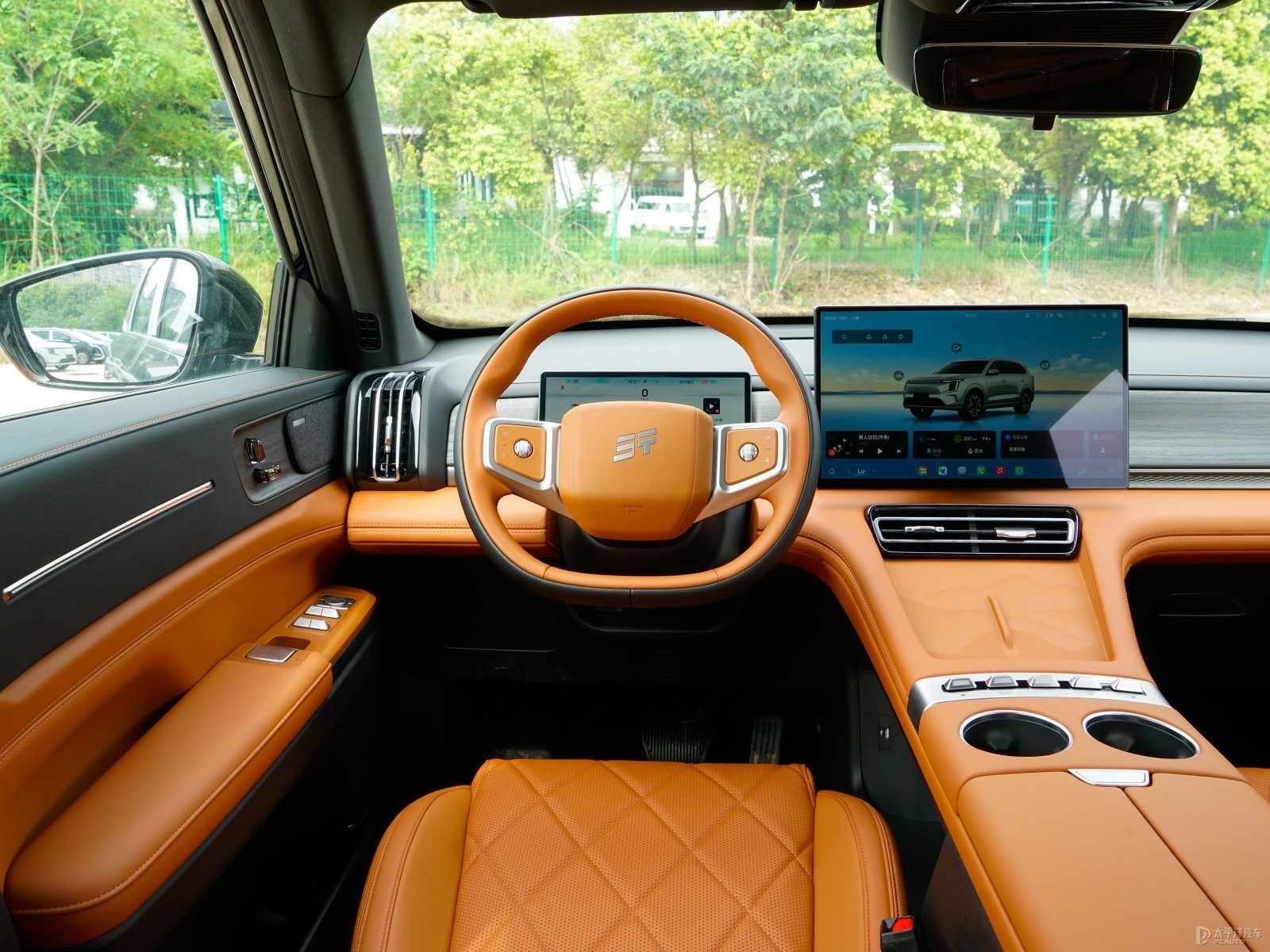 Chery Group Jetour Shanhai L7 PLUS PHEV 2027 - interior, dashboard, China market