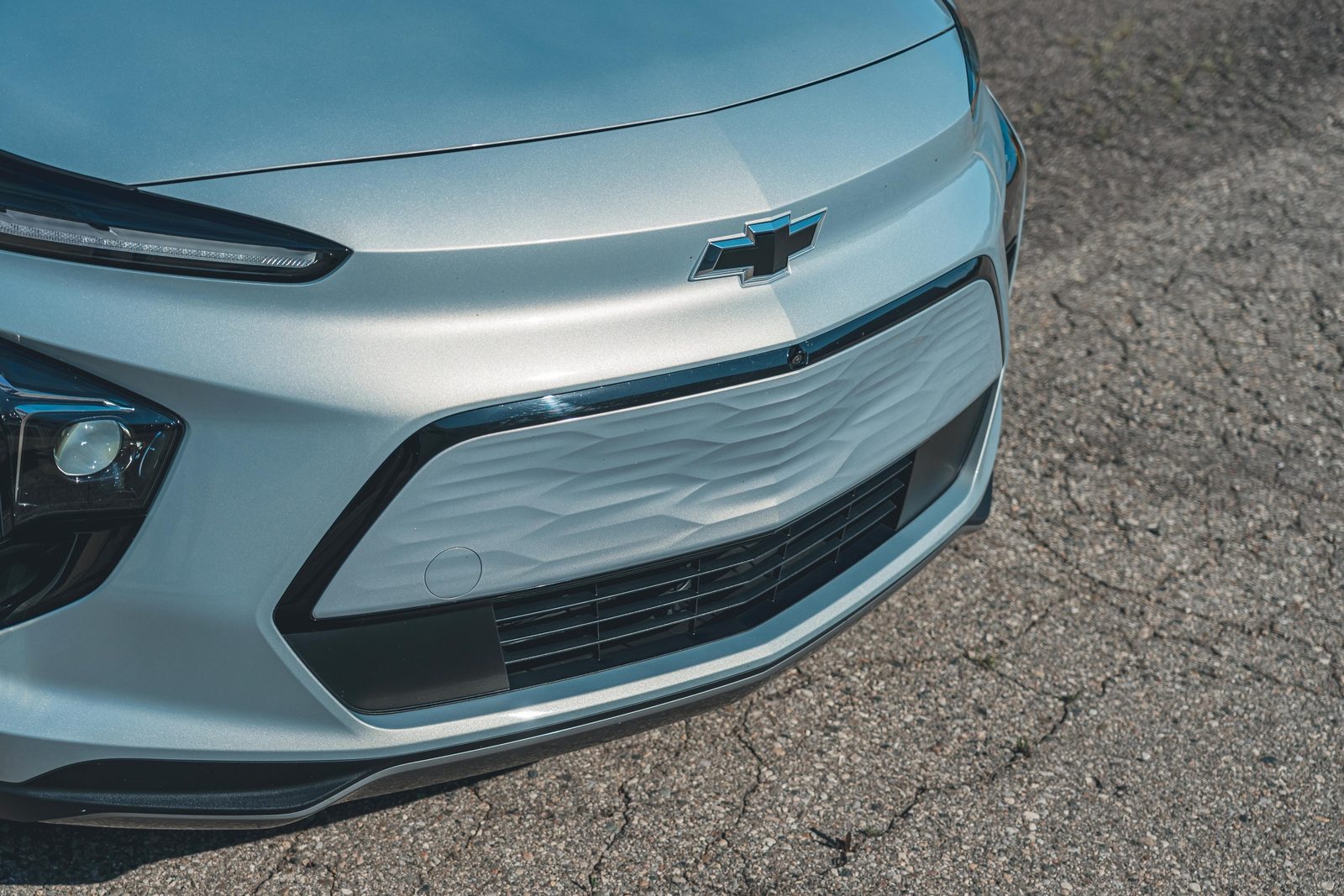Chevrolet Bolt EV / EUV 2017 - exterior, bolt euv front fascia detail, US / EV Query historical reference market