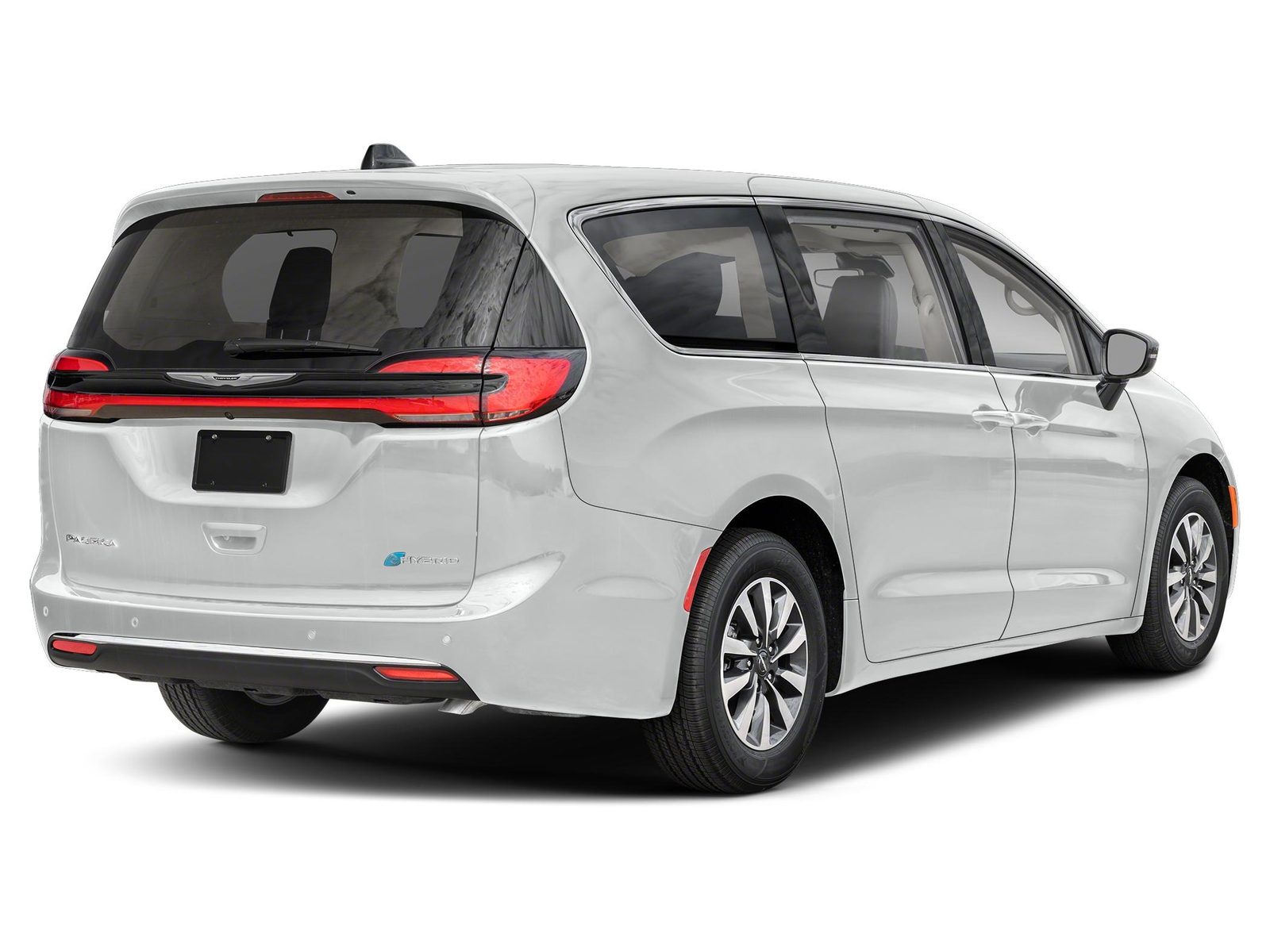 Chrysler Pacifica Plug-in Hybrid 2017 - exterior, rear 3q studio white, US / EV Query only market