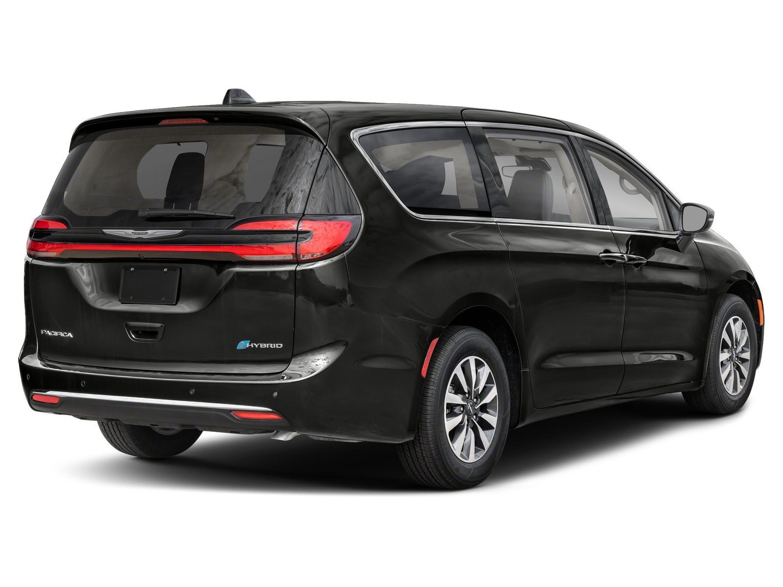 Chrysler Pacifica Plug-in Hybrid 2017 - exterior, rear 3q studio, US / EV Query only market
