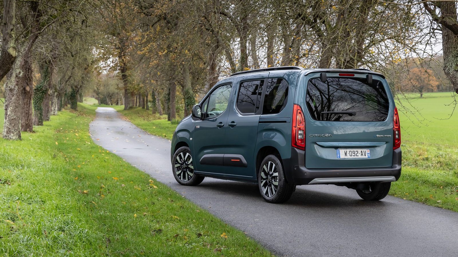 Citroen e-Berlingo 2021 - exterior, rear three-quarter view, Europe market