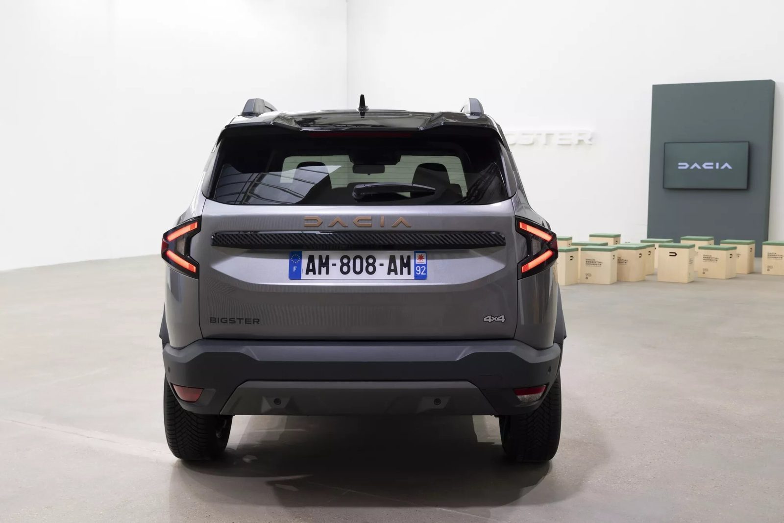 Dacia Bigster Hybrid 2025 - exterior, rear view, Europe / official Dacia media market