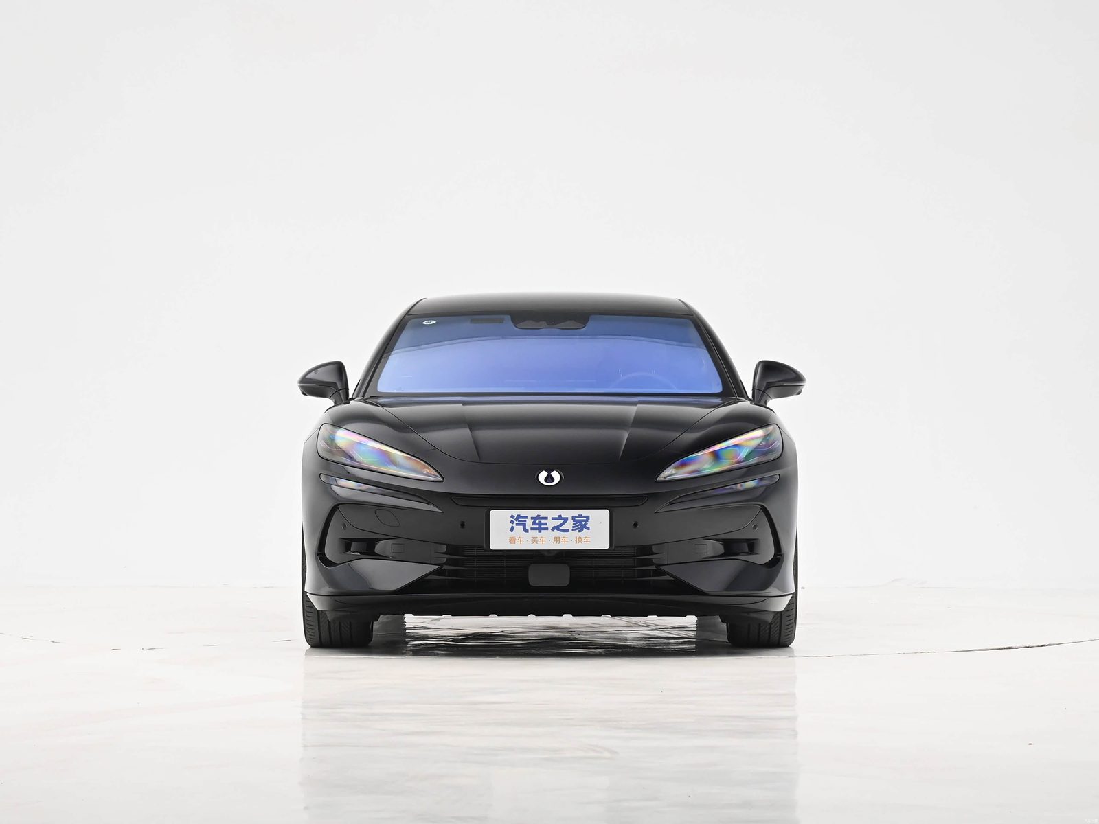 Denza Z9 PHEV 2024 - exterior, front view, China market