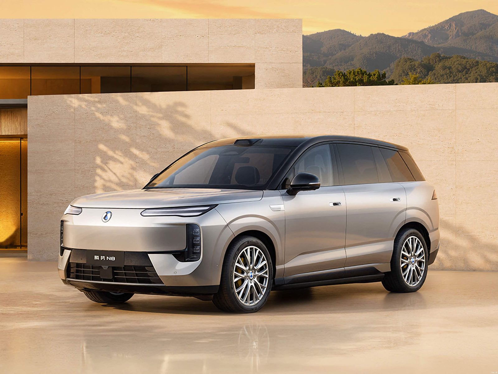 Denza N8 EV - main model photo, exterior, front three-quarter view, china_reference market