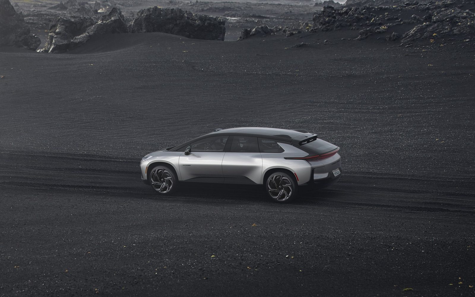 Faraday Future FF 91 2.0 2023 - exterior, rear three quarter road, US/global reference market
