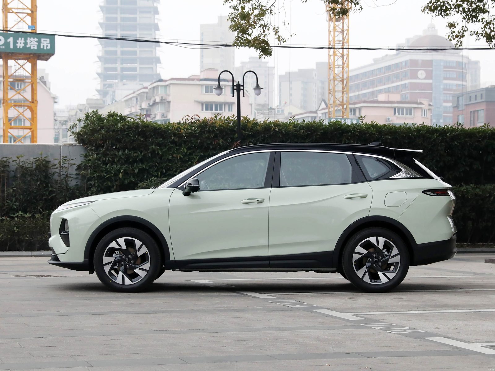 FAW Bestune Yueyi 07 PHEV 2025 - exterior, side profile, China market