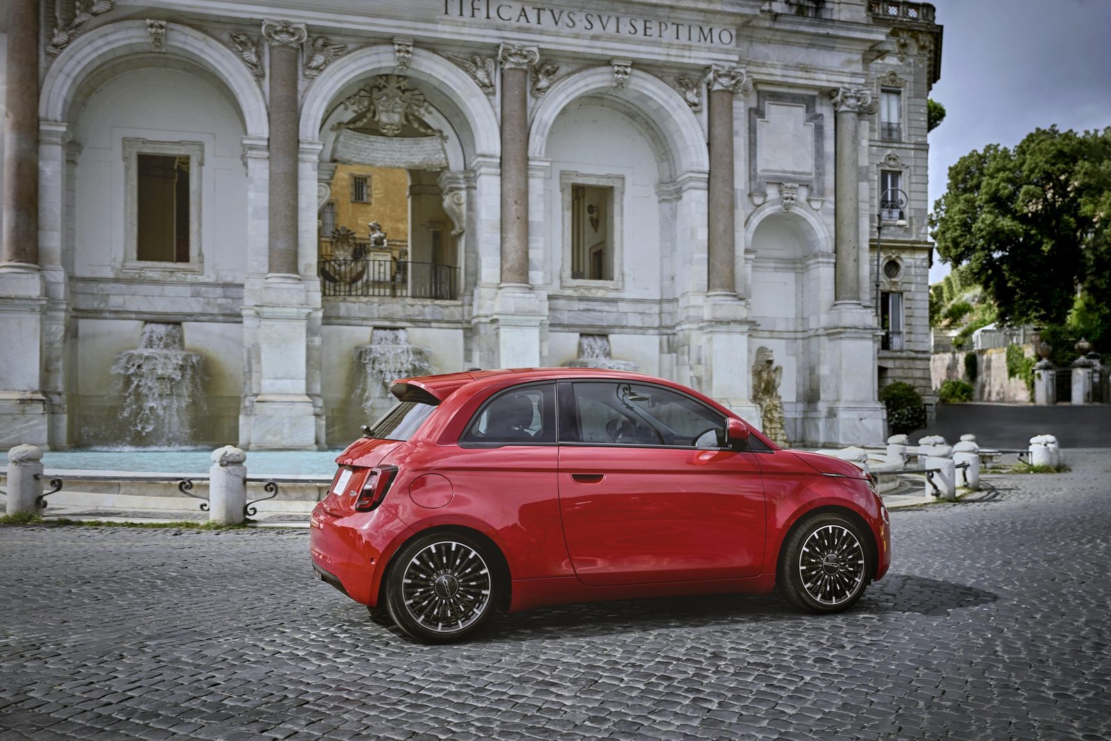 Fiat 500e 2024 - exterior, side right, US market
