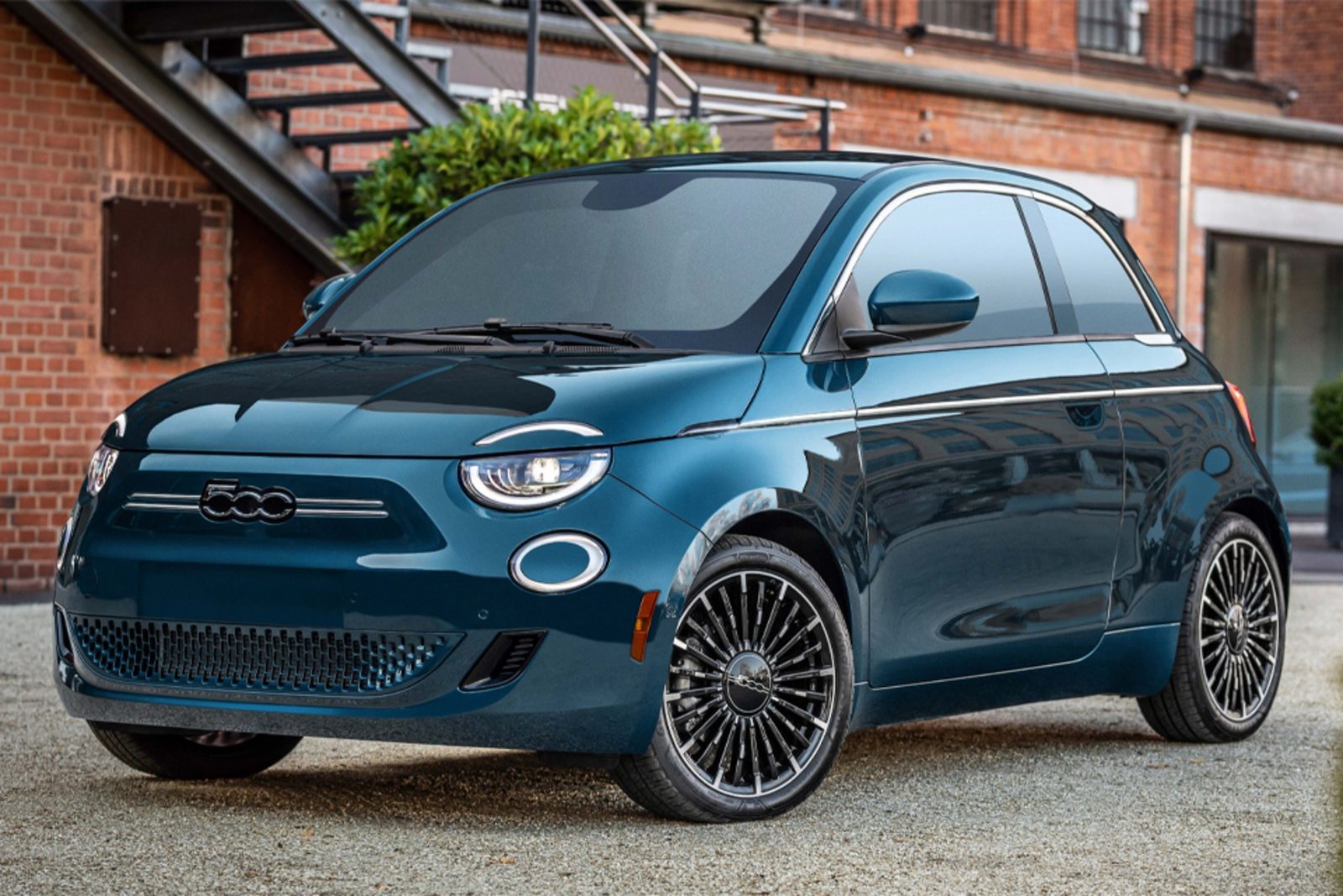 Fiat 500e 2020 — экстерьер, вид сбоку, рынок internal_mvp