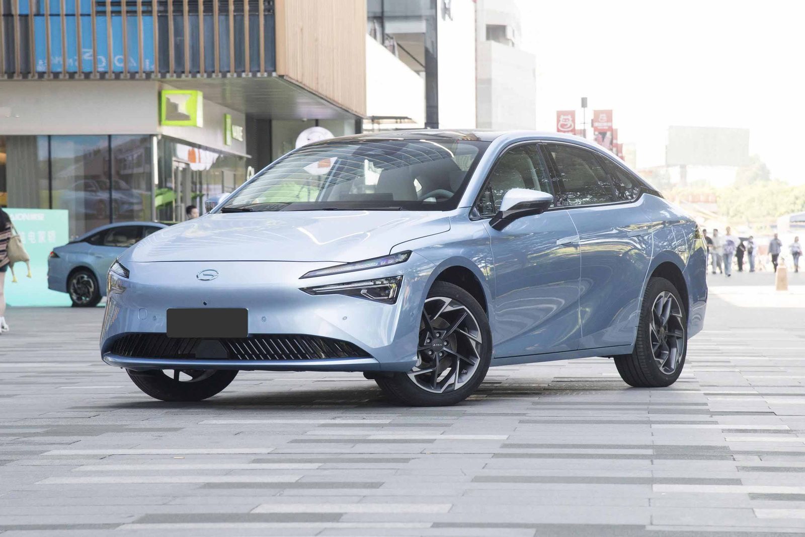 GAC Aion Aion S 2023 — главное фото модели, экстерьер, вид спереди 3/4, рынок China/import