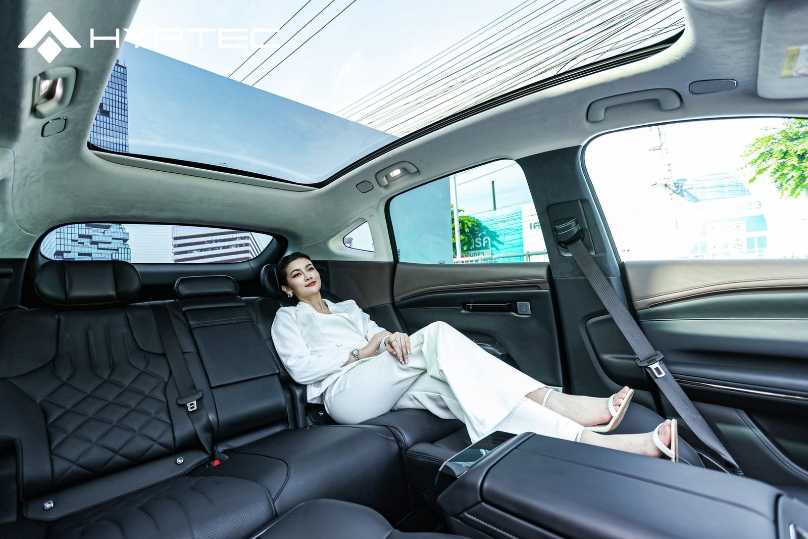 GAC Aion Hyptec A800 2026 — интерьер, второй ряд сидений, рынок internal_mvp