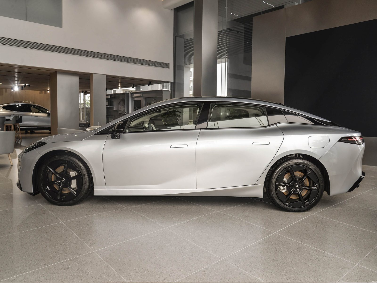 GAC Aion Hyptec GT / Hyper GT 2023 - exterior, side showroom, China market