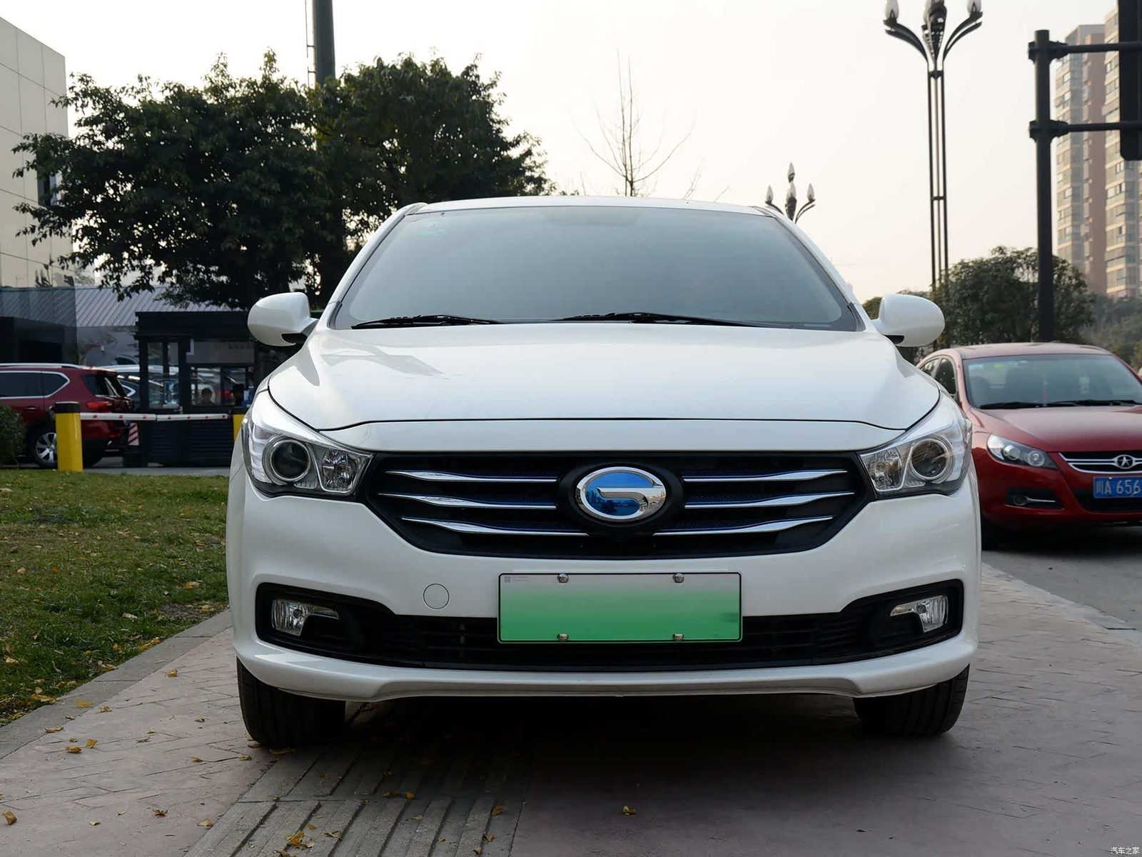 GAC Trumpchi GA3S PHEV 2017 - exterior, front view, China archive exact-specification reference market