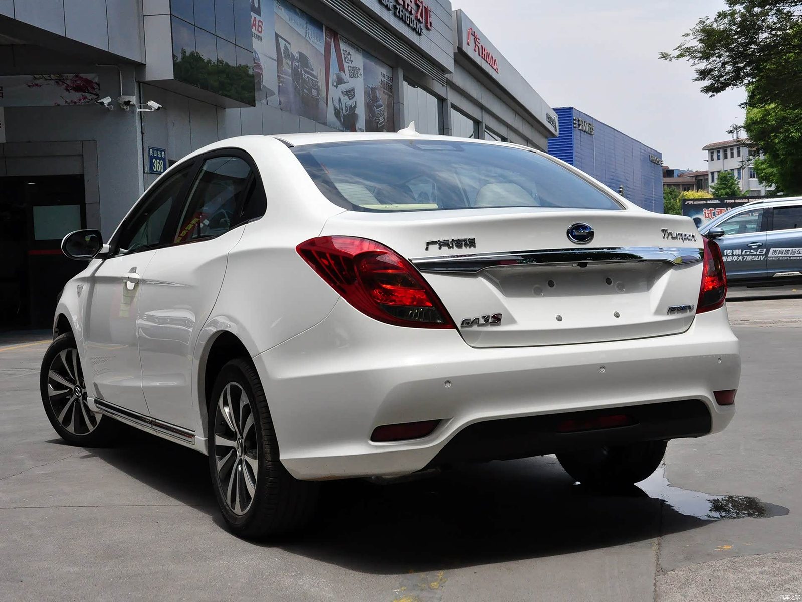 GAC Trumpchi GA3S PHEV 2017 - exterior, rear view, China archive exact-specification reference market