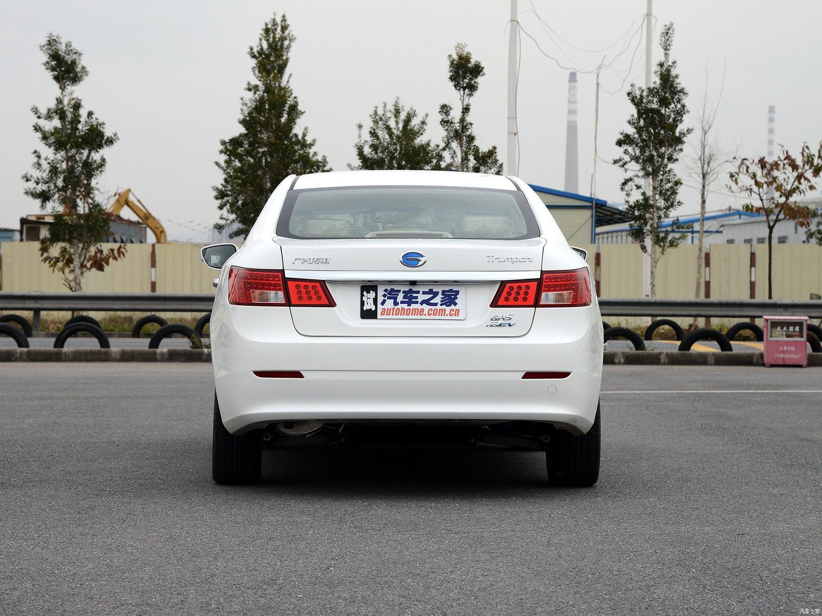 GAC Trumpchi GA5 EREV 2015 - exterior, rear view, China archive exact-specification reference market