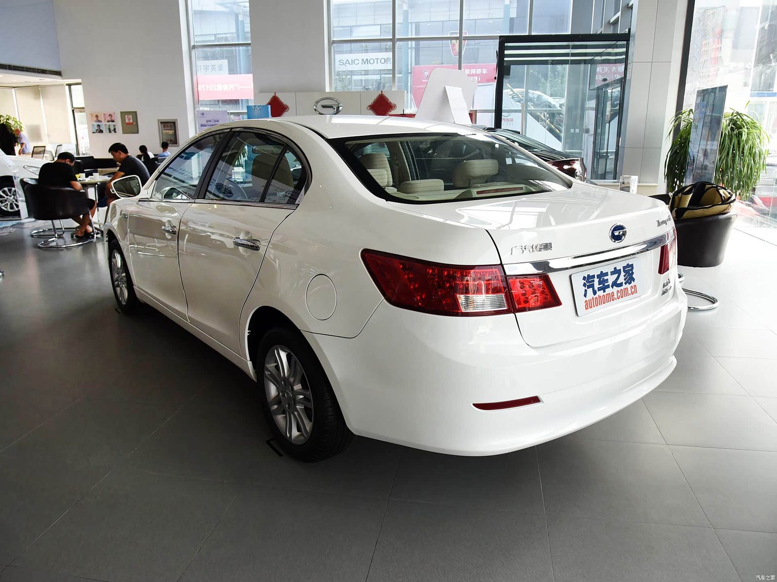 GAC Trumpchi GA5 PHEV 2016 - exterior, rear three-quarter view, China archive exact-specification reference market