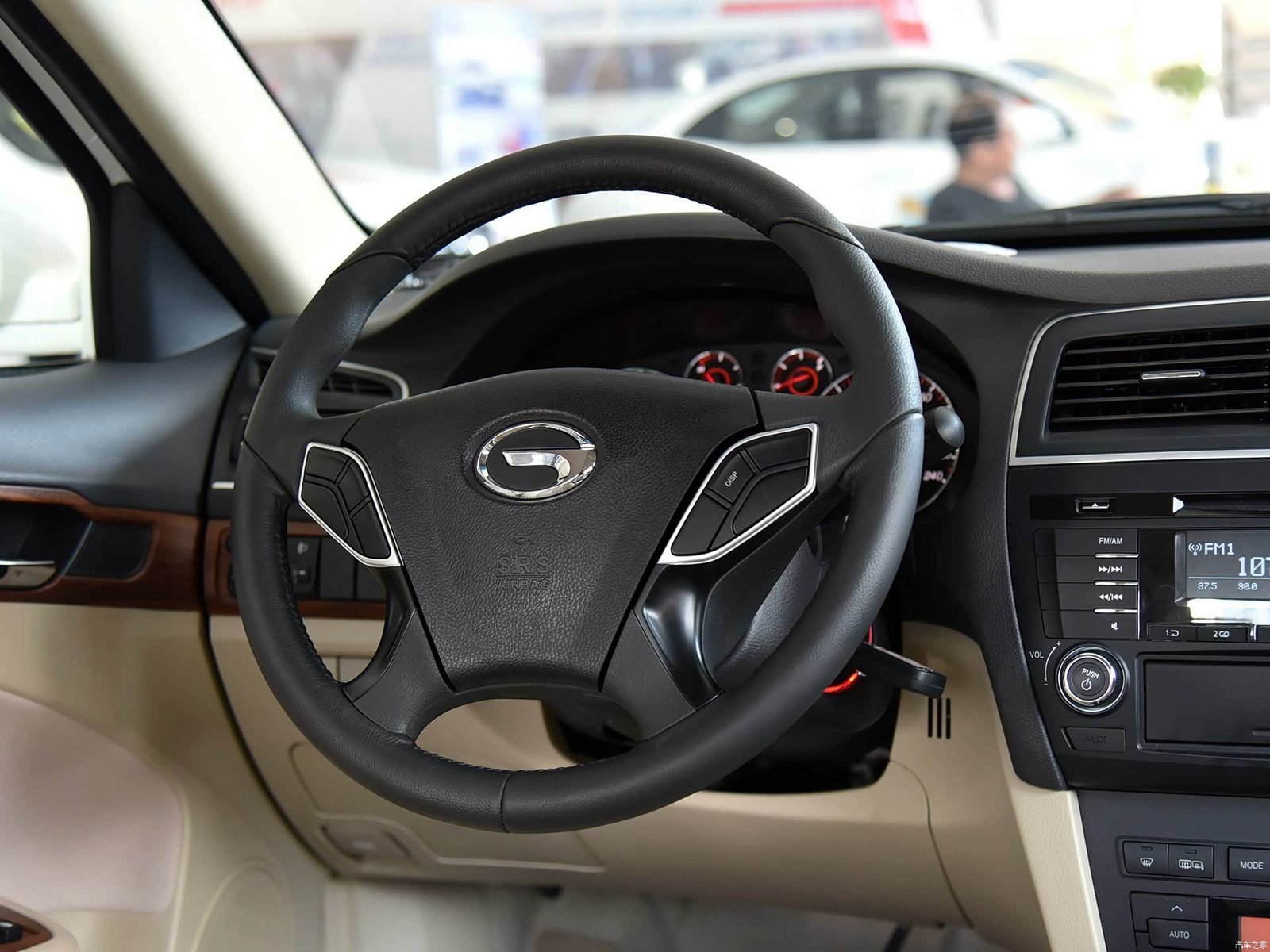 GAC Trumpchi GA5 PHEV 2016 - interior, steering wheel