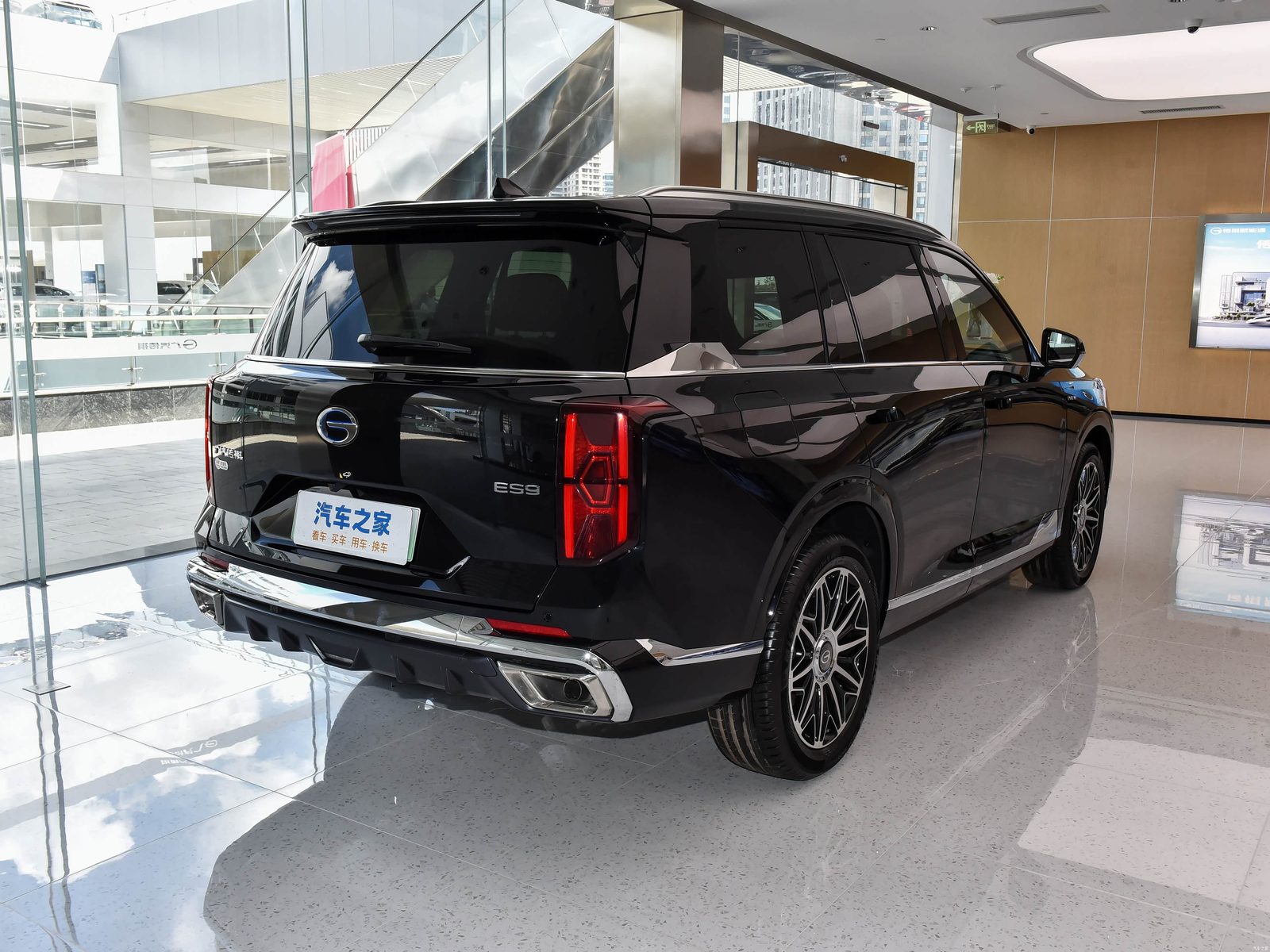 GAC Trumpchi ES9 PHEV 2024 - exterior, rear 3q right, China market
