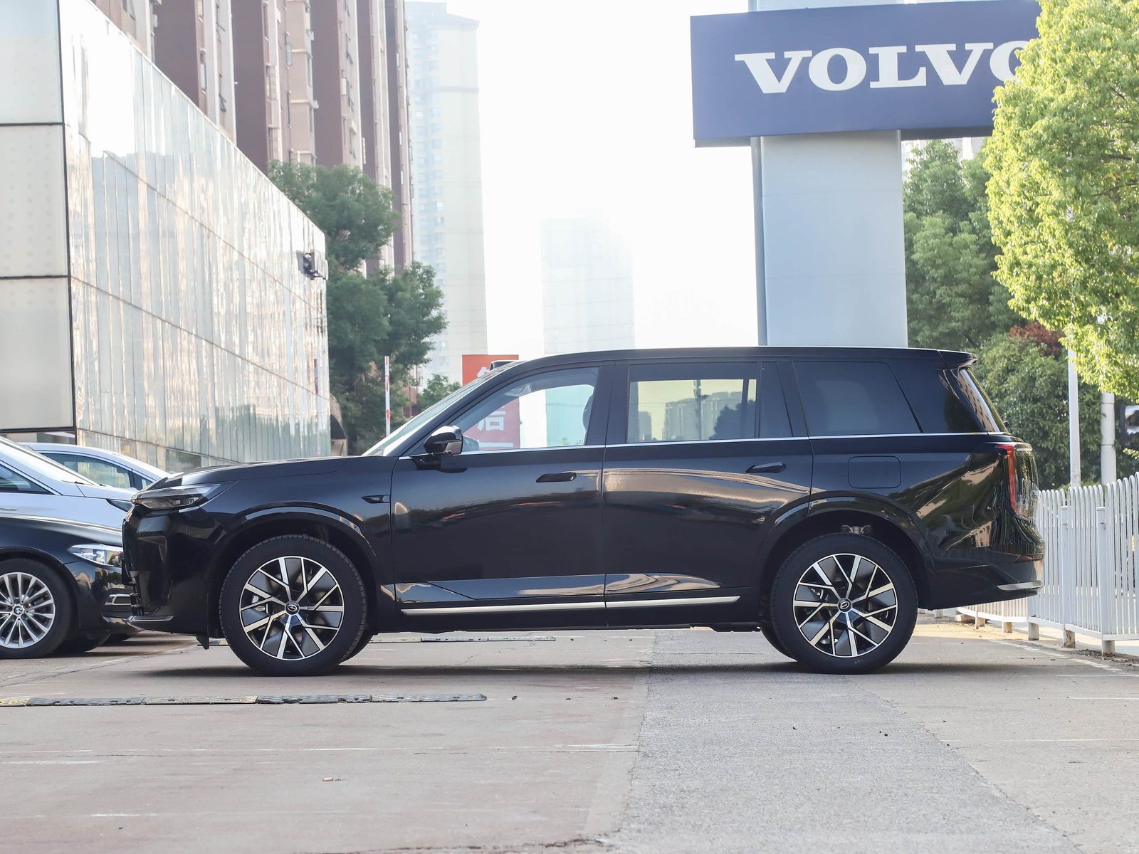 GAC Trumpchi Xiangwang S9 PHEV 2025 - exterior, side view, China market