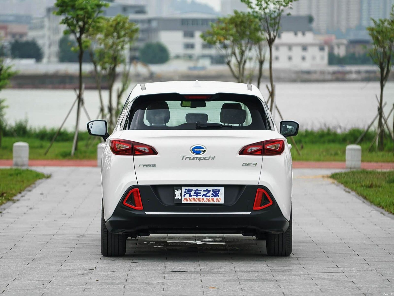 GAC Trumpchi GE3 EV 2018 - exterior, rear view, China archive exact-specification reference market