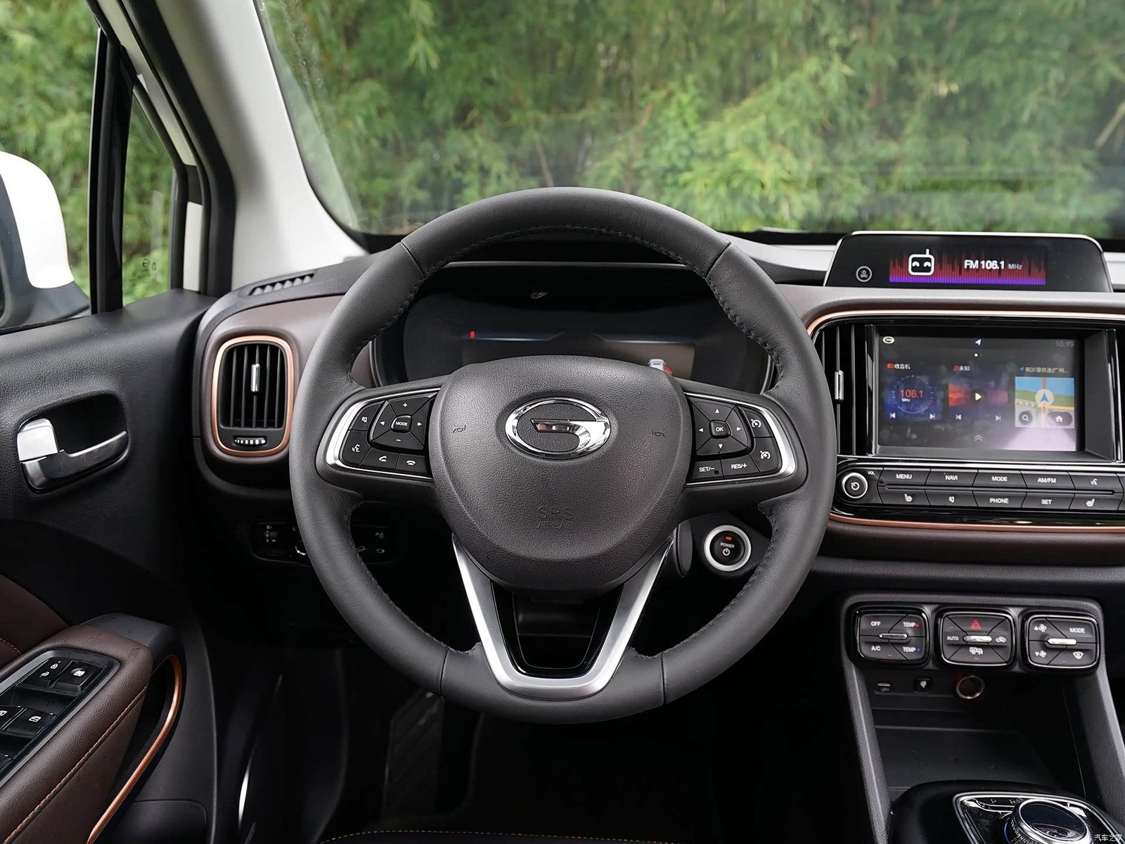 GAC Trumpchi GE3 EV 2018 - interior, driver dashboard