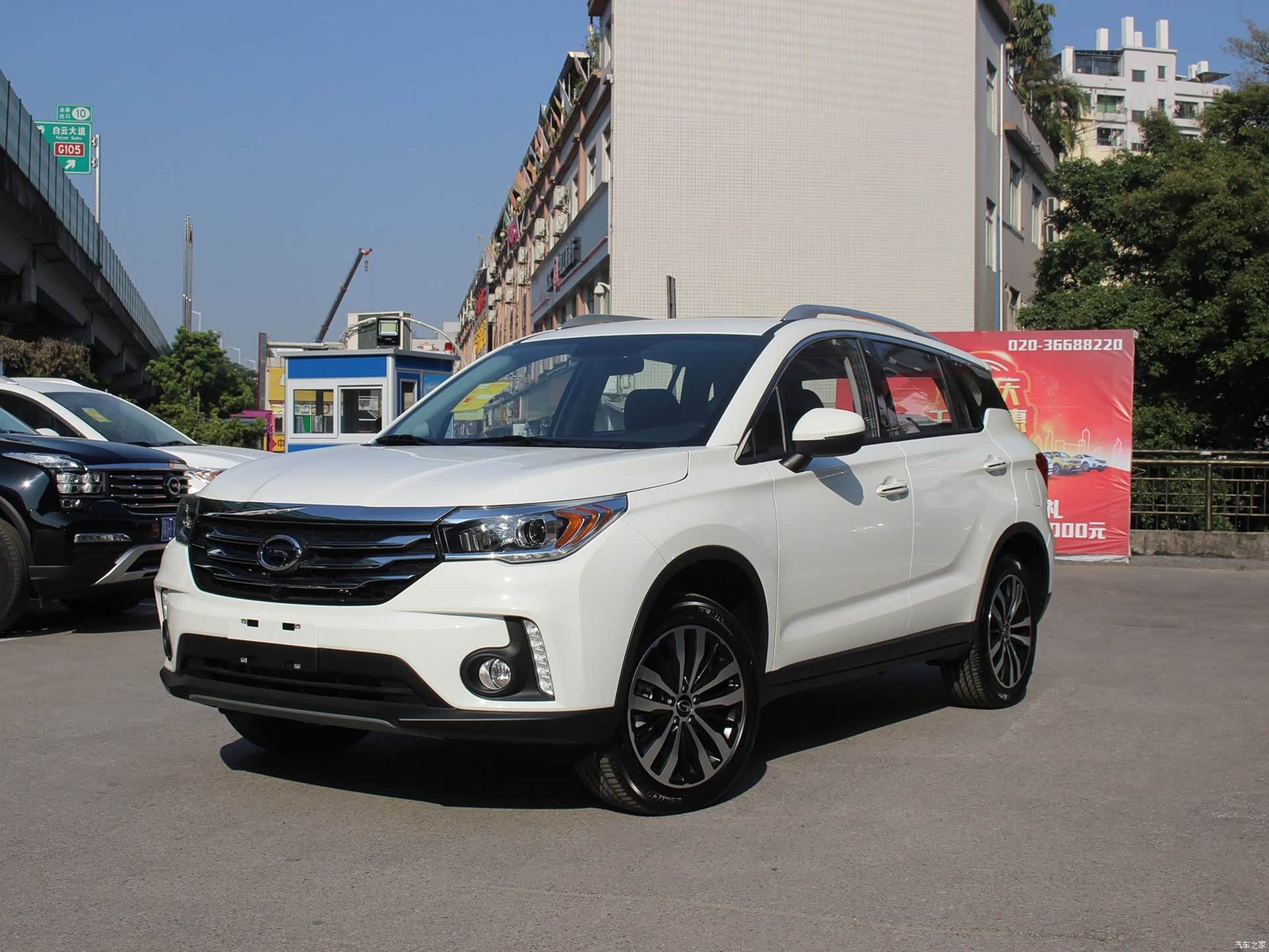 GAC Trumpchi GS4 EV 2016 - exterior, front 3q opposite, China archive same-generation family proxy market