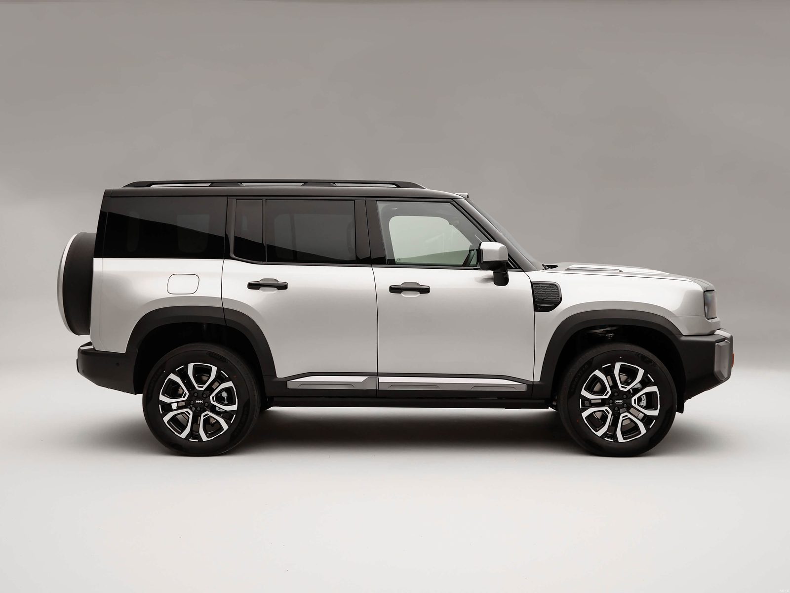 Geely Galaxy Cruiser 700 PHEV 2026 - exterior, side profile opposite, China market