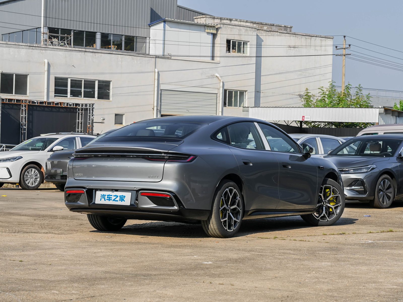 Geely Galaxy TT EV 2026 - exterior, rear three quarter opposite, China market