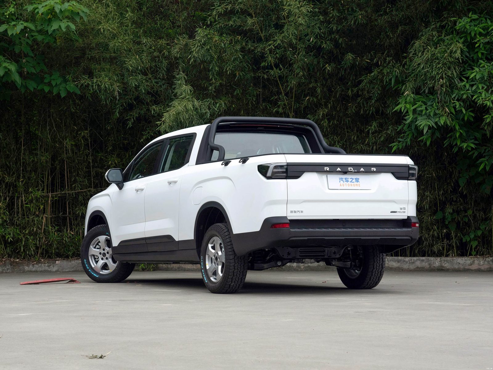 Geely Radar King Kong EV 2026 - exterior, rear three-quarter view, China market