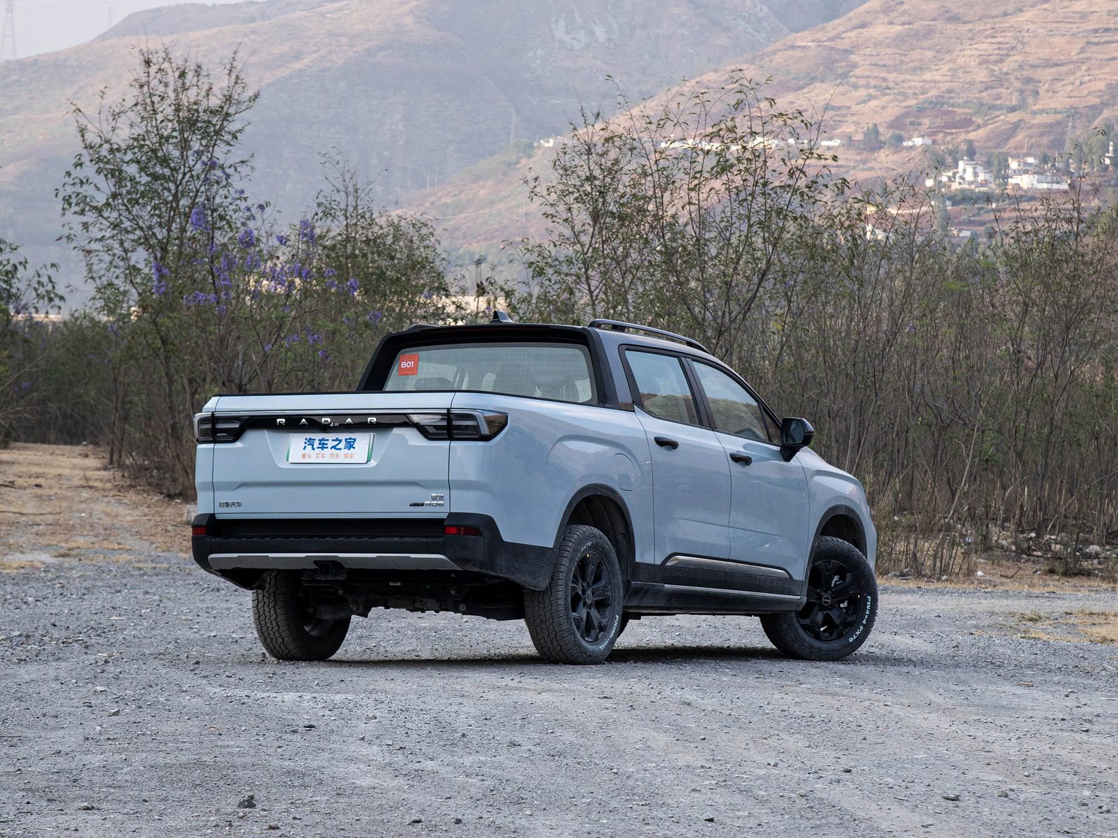 Geely Radar RD6 EV 2025 - exterior, rear 3q alt, China market