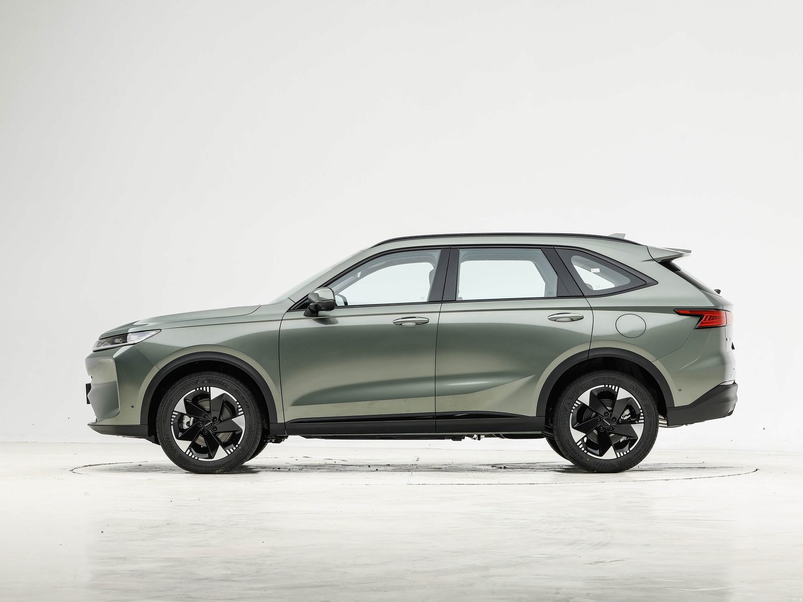 Haval H6L PHEV 2026 - exterior, rear 3q studio, china_reference market